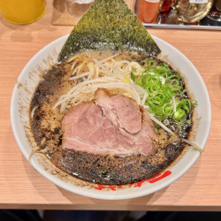 らーめん（650円）