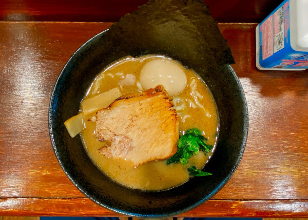 「味玉魚介豚骨ラーメン:1,050円」@麺's club 酒池肉林の写真