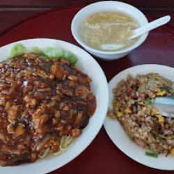 中山菜館の画像