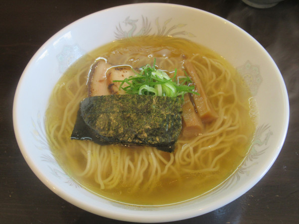 「支那そば（白）（850円）」@支那そば かつみの写真