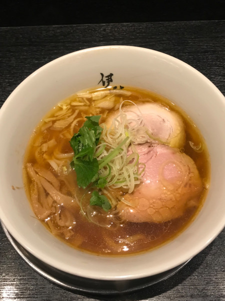 「特製平打ち麺（醤油）」@麺行使 伊駄天 静岡店の写真