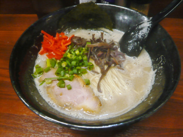 「豚骨ラーメン」@ラーメン 木村亭の写真