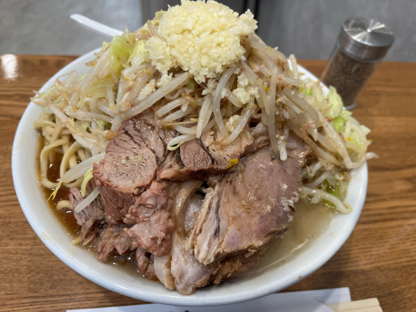 「醤油+ハーフ豚増し　¥1,600」@のスたの写真