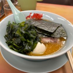 特製味噌チャーシューメン　味玉　のり　わかめ　カタコイオオ