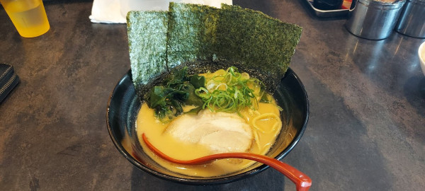 「ラーメン」@旗っさし家 吉田店の写真
