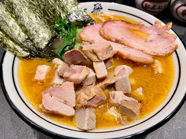 「☆らーめん コロチャートッピング☆」@らーめん飛粋 武蔵新田店の写真