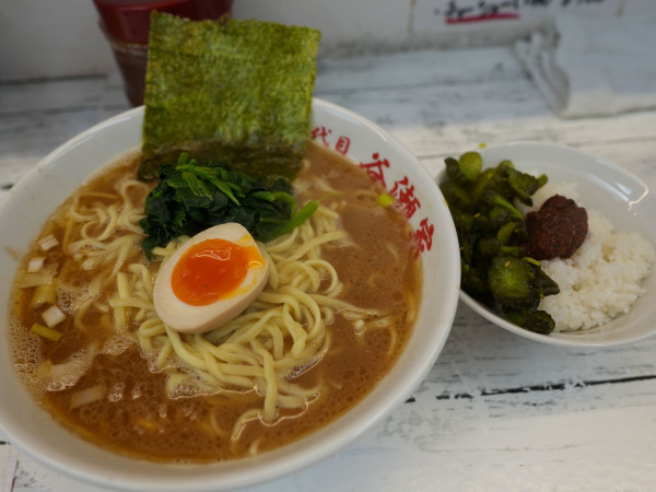 「朝ラー 大 油多め＋サービスライス」@二代目 谷瀬家の写真