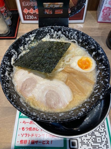 「濃厚背脂味噌らーめん」@浅川商店の写真