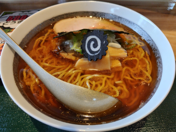 「龍雷紋　※醤油ダレ　：麺かため」@雷紋そば 龍飛鳳舞の写真