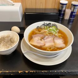 醤油ラーメン