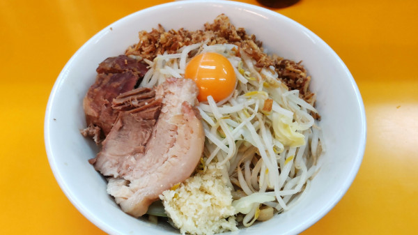 「汁なし850円」@ラーメンエース 八王子店の写真