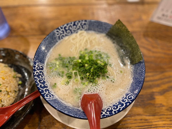 「豚骨ラーメン肉抜き」@博多ラーメン 鶴亀堂 天白平針店の写真