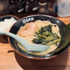 横浜家系ラーメン 壱角家 御徒町店の画像