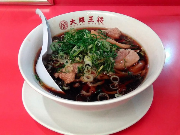 「高井田の黒い中華そば(750円)」@大阪王将 亀有店の写真