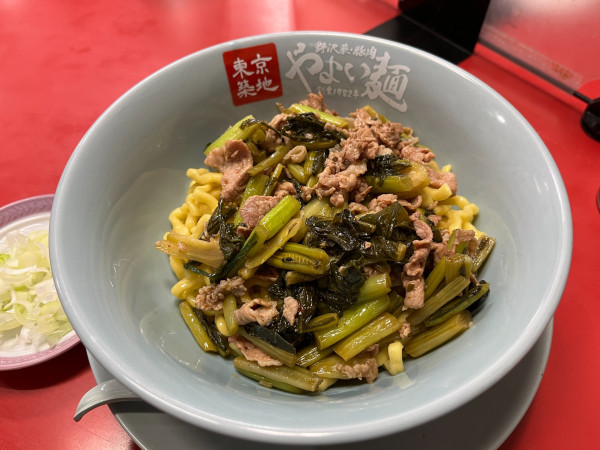 「汁なしやよい麺」@東京築地やよい麺の写真