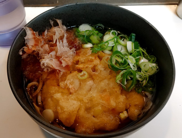 「天ぷらそば（450円）」@今庄そば 武生店の写真