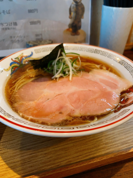 「中華そば醤油」@らぁ麺すずむしの写真