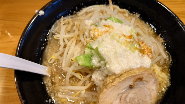 「醤油 野菜少なめ にんにく あぶら たなか」@麺 たなかの写真