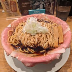 自由(チャー5枚+特盛)+ピリ辛+にんにく生絞り1片