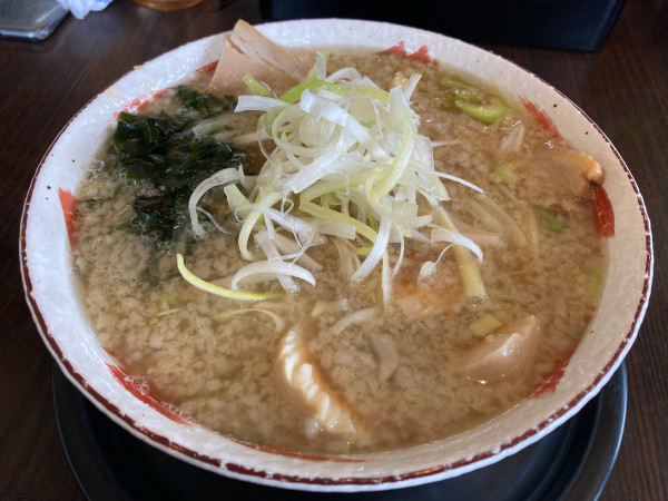 「コテコテらーめん・味玉」@麺や はっちゃきの写真