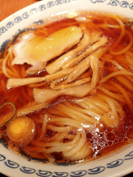 「中華そば 半」@上海楼の写真