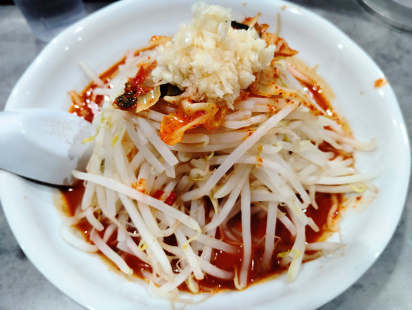 「南極らーめん」@旨辛ラーメン表裏 高田馬場店の写真