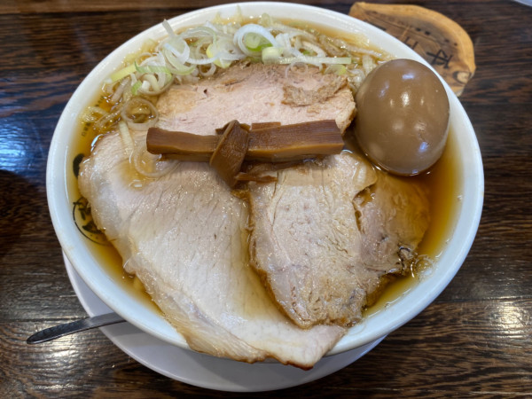 「あっさり煮干 中」@中華そば ひらこ屋の写真