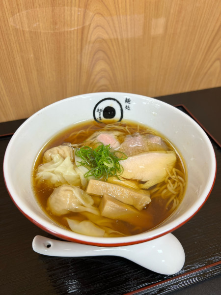 「鶏そばワンタン」@麺処 虵の目屋の写真