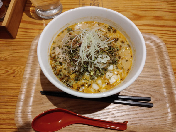 「スバイスラーメン　960円」@SPICE 麺 アッ晴れの写真