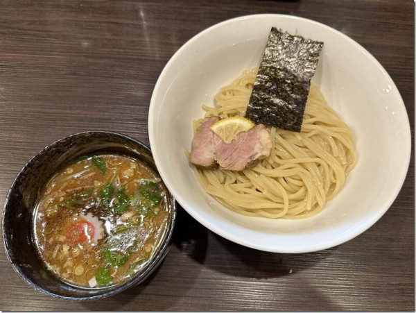 つけめん（並盛:950円）