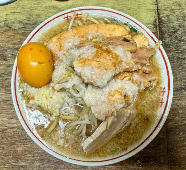 「チャーシューメン+味玉」@とんトコ豚の写真
