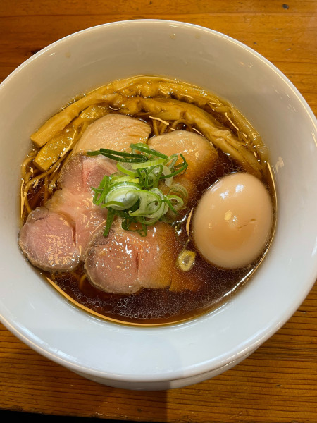 「特製醤油らぁ麺」@らぁ麺にしの田の写真