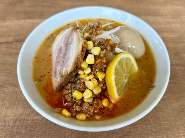 「火山らぁめん」@旭川らぁめん としまるの写真