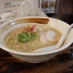 濃厚鶏白湯そば