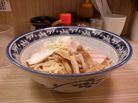 「煮干油そば」@秋葉原つけ麺 油そば 楽の写真