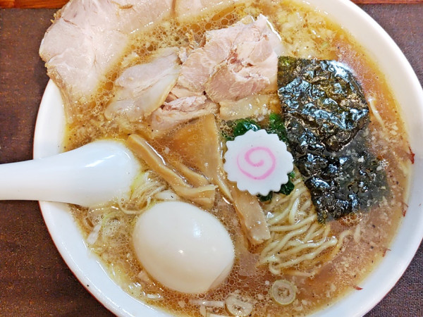 「チャーシューメン＋味玉」@中華そば政好の写真