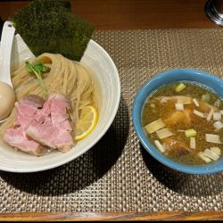昆布水塩つけ麺(¥1100) + 特製(¥400)