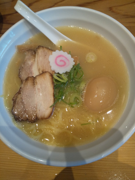 「とりぱいたん（塩・味玉付き）」@ながらぱいたん 珀の写真