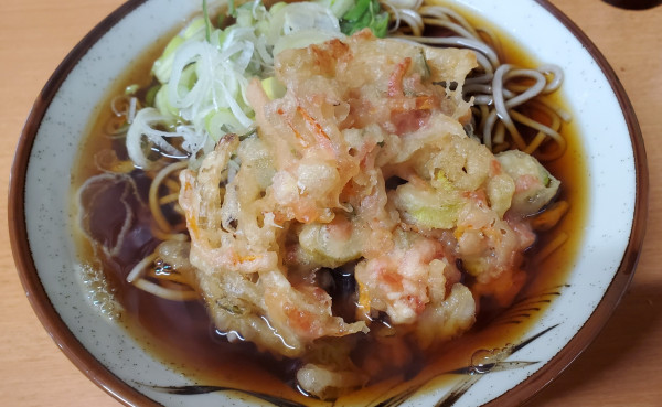 「かき揚げ天そば（440円）」@つくば本店 駅前店の写真