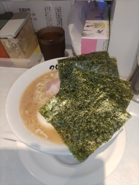 「ラーメン+のり玉」@横浜家系ラーメン つばさ家 立川店の写真