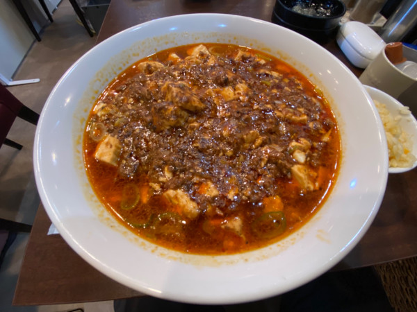 「麻婆豆腐麺(1210円)」@四川厨房 美 ひたちなか市毛店の写真