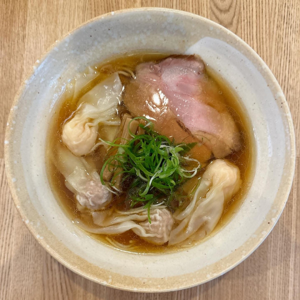 「肉・海老ワンタン麺（黒）」@DURAMENTEIの写真