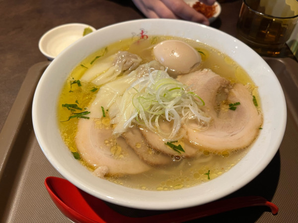 「特塩ラーメン」@塩ラーメン あす流の写真