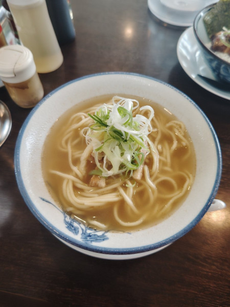 「八重山そば(680円)」@石垣島麺処 八重山そば製麺所の写真