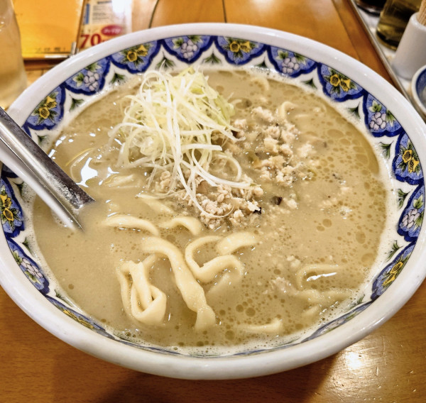 「揚州濃厚塩ラーメン(２倍濃厚)」@中国ラーメン 揚州商人 アクロスプラザ柏大山台店の写真