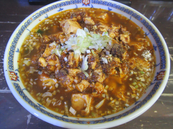 「麻婆ラーメン（900円）」@中華 虎楼の写真