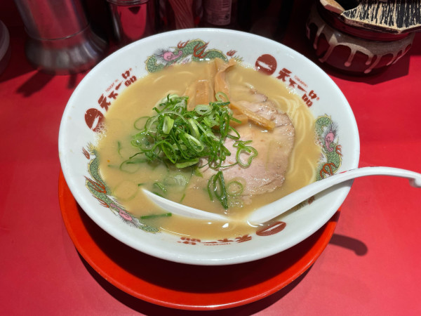 「ラーメン(屋台味)」@天下一品 吉祥寺店の写真