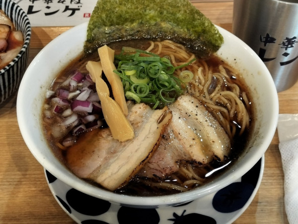 「淡麗中華そば＋吊るし叉焼丼」@中華そば レンゲの写真