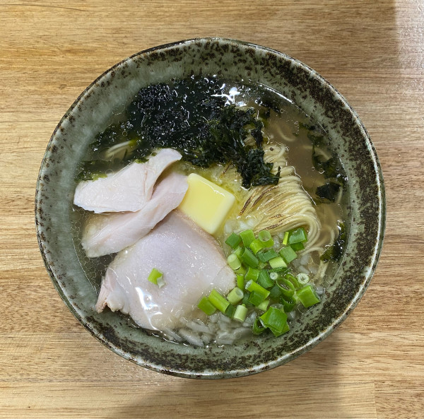 「イツ花の塩バター」@しじみ中華蕎麦 イツ花の写真