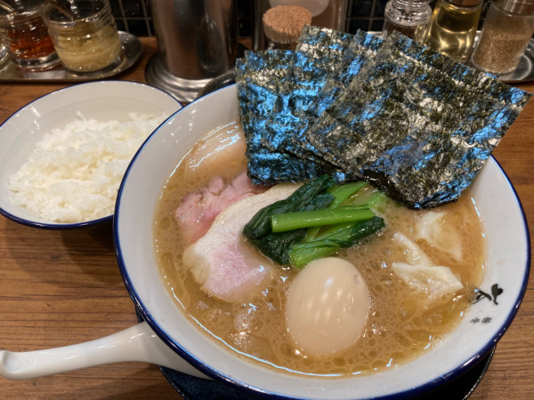 「特製ラーメン(1500円)+高菜(無料)+ライス(150円)」@豚骨 蒼翔の写真